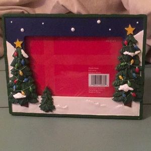 Vintage Avon Christmas Tree Holiday Scene Frame